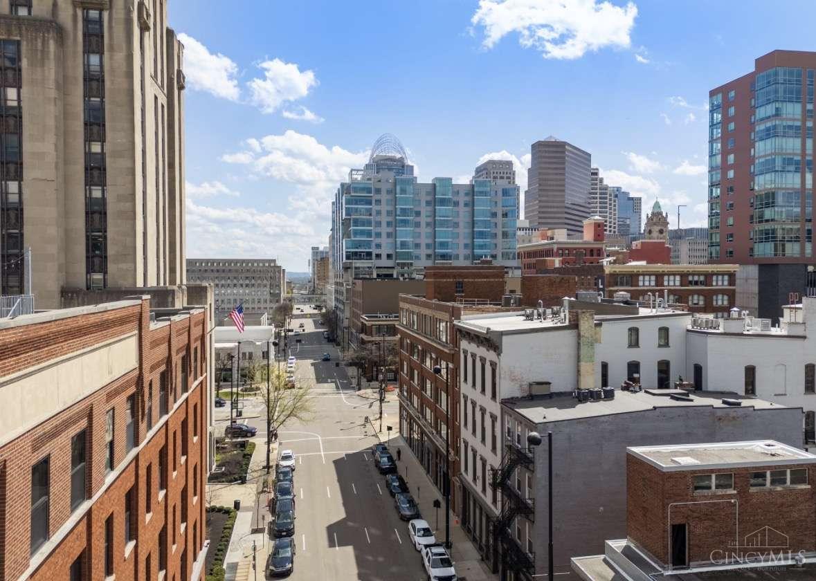 813 Broadway Street #204, Cincinnati, OH, 45202