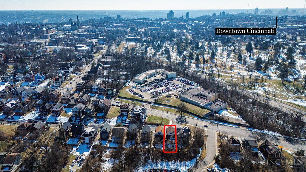 Homes for sale in Cincinnati, OH | 1506 Dixmont Ave, Cincinnati, OH 45207 | MLS# 1868719