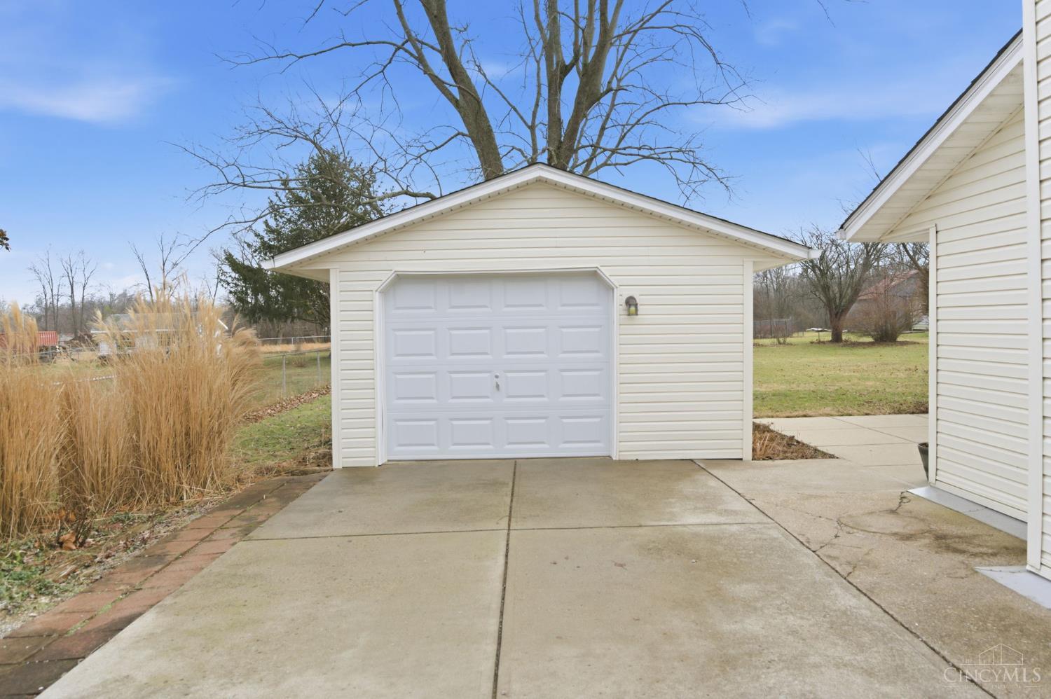 Homes for sale in Milford, OH | 4686 Tealtown, Milford, OH 45150 | MLS# 1868877