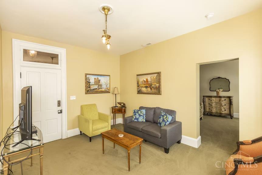 11 Village Square, Glendale, OH, 45215 — photo 18
