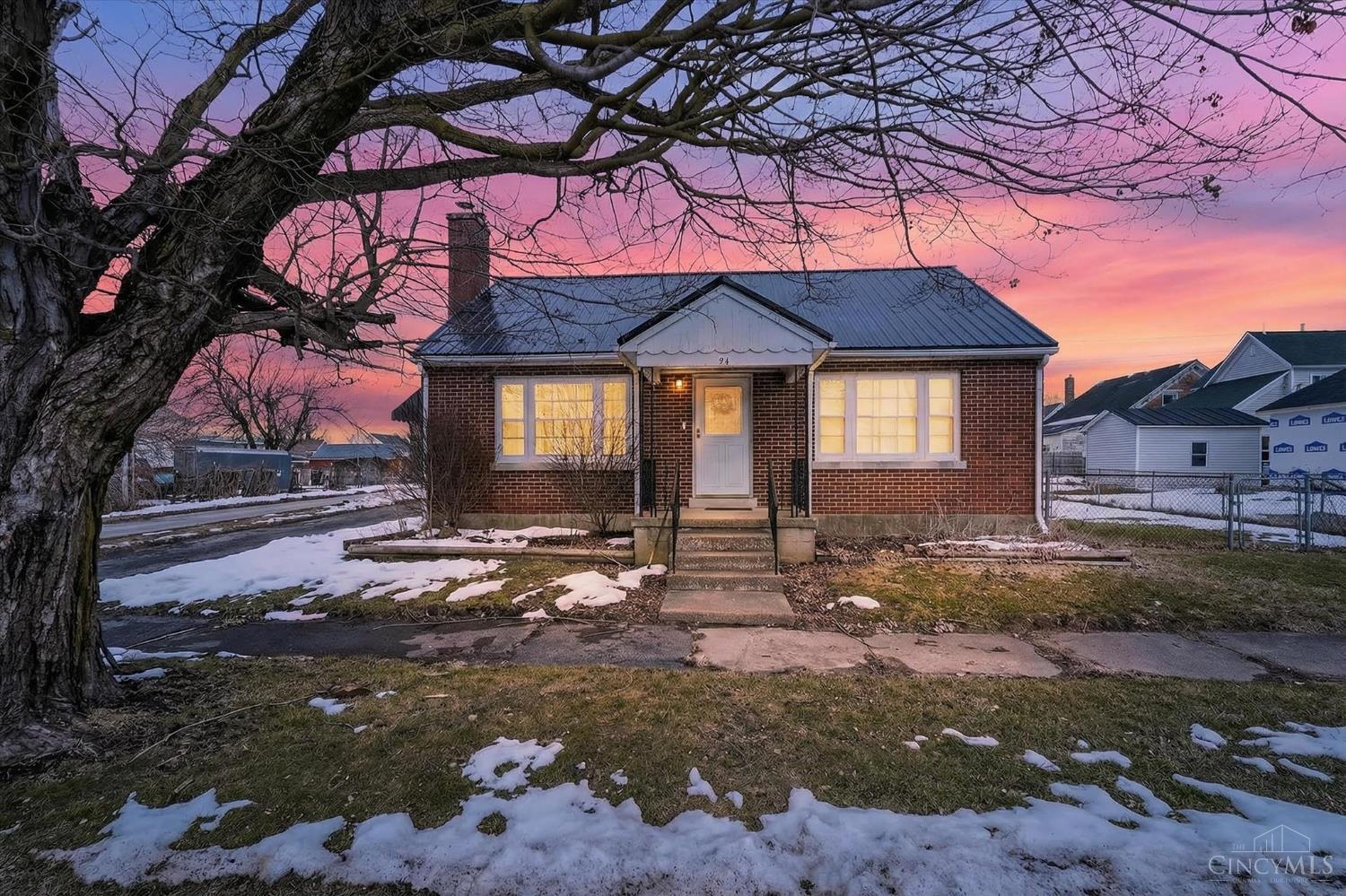 Homes for sale in New Vienna, OH | 51 S 3rd St, New Vienna, OH 45385 | MLS# 1869080