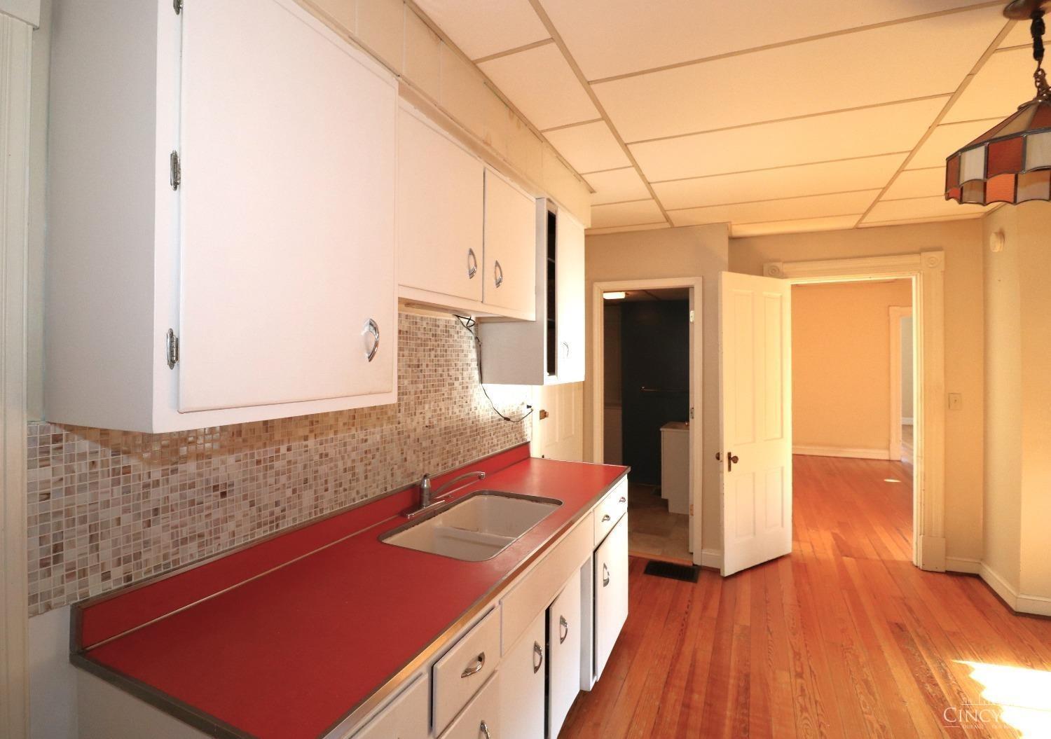 2462 Fairview Avenue, Cincinnati, OH, 45219 — photo 14