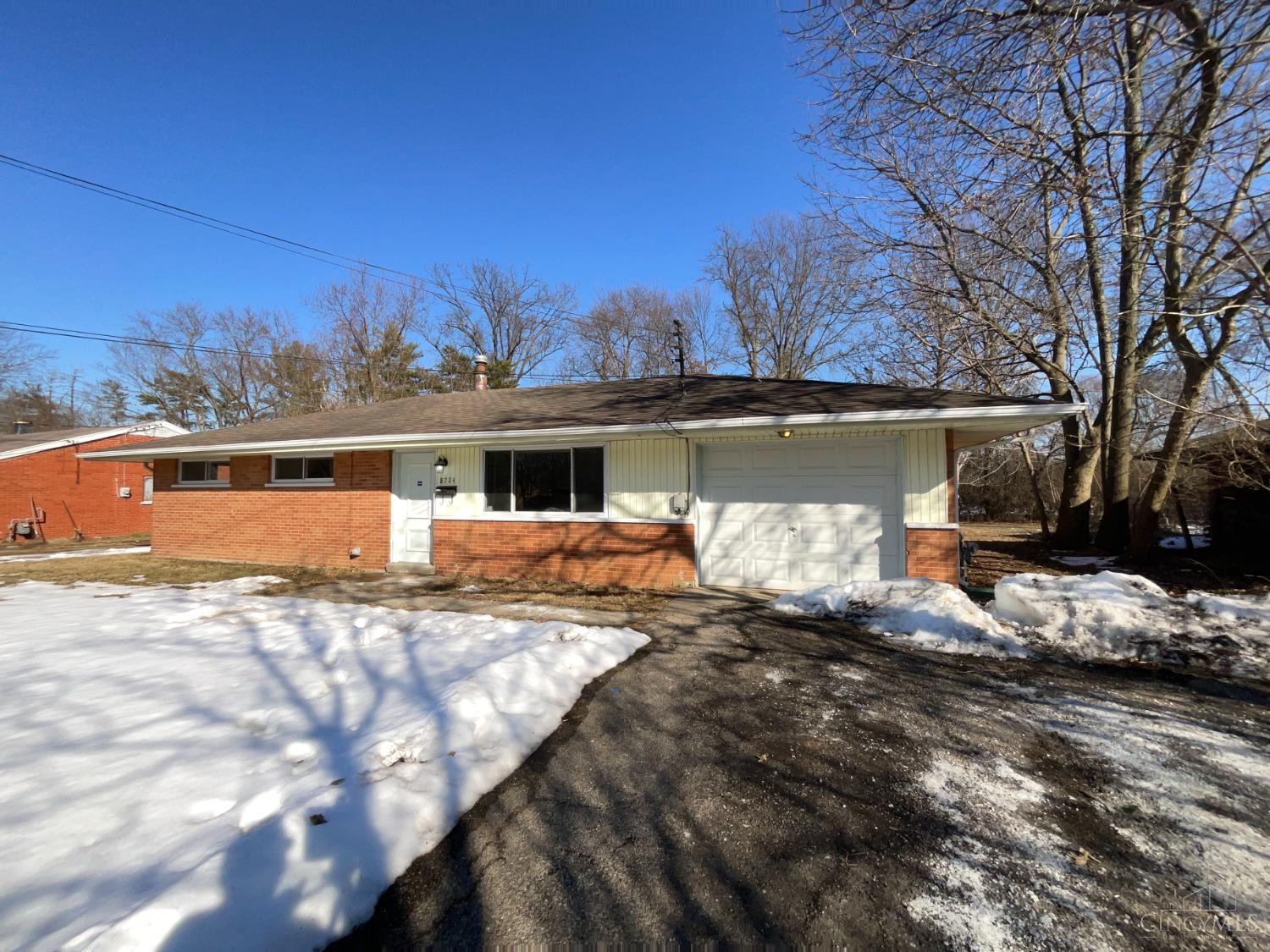 Homes for sale in Springfield Twp., OH | 8724 Neptune Dr, Springfield Twp., OH 45231 | MLS# 1869235