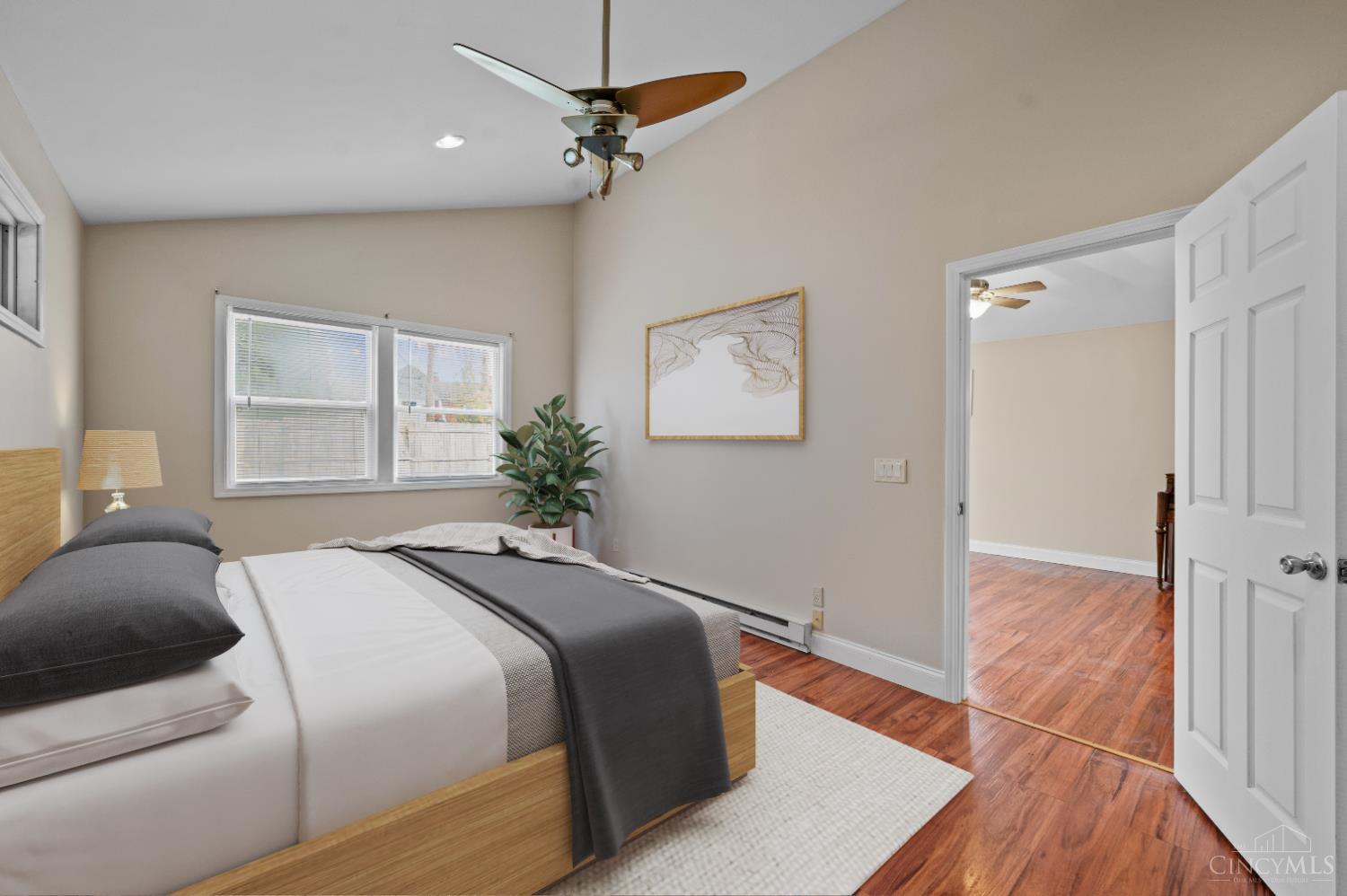 Homes for sale in Union Twp, OH | 634 Chateau Dr, Union Twp, OH 45244 | MLS# 1868956