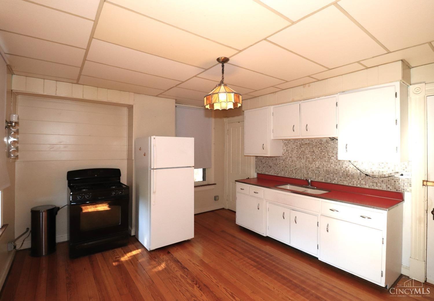 2462 Fairview Avenue, Cincinnati, OH, 45219 — photo 15