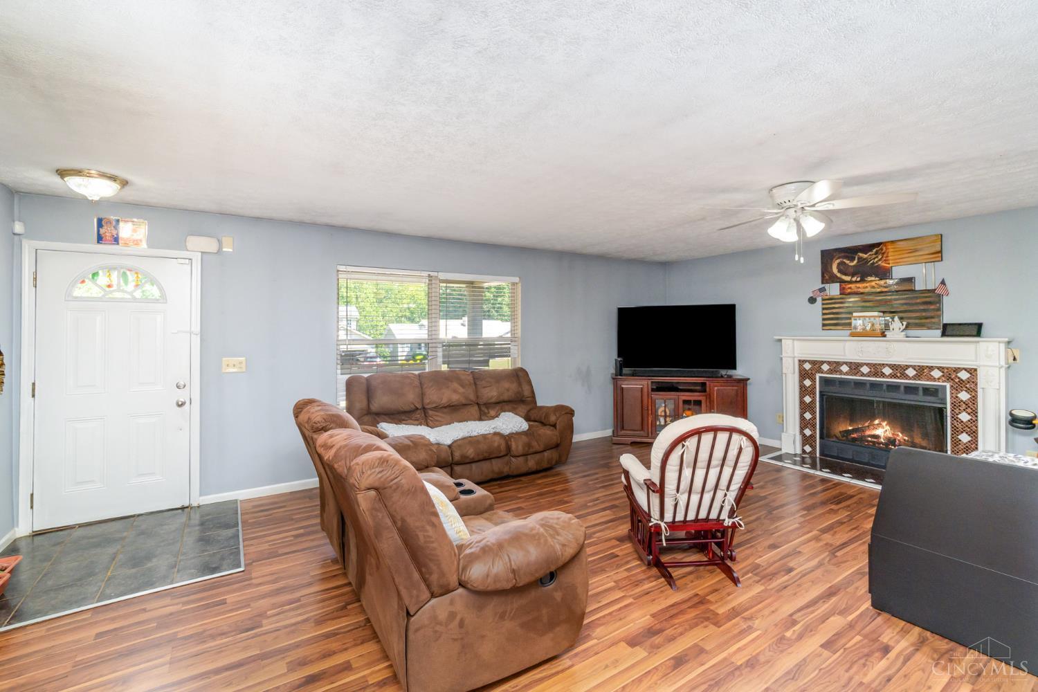 175 Douglas Circle, Georgetown, OH, 45121 — photo 4