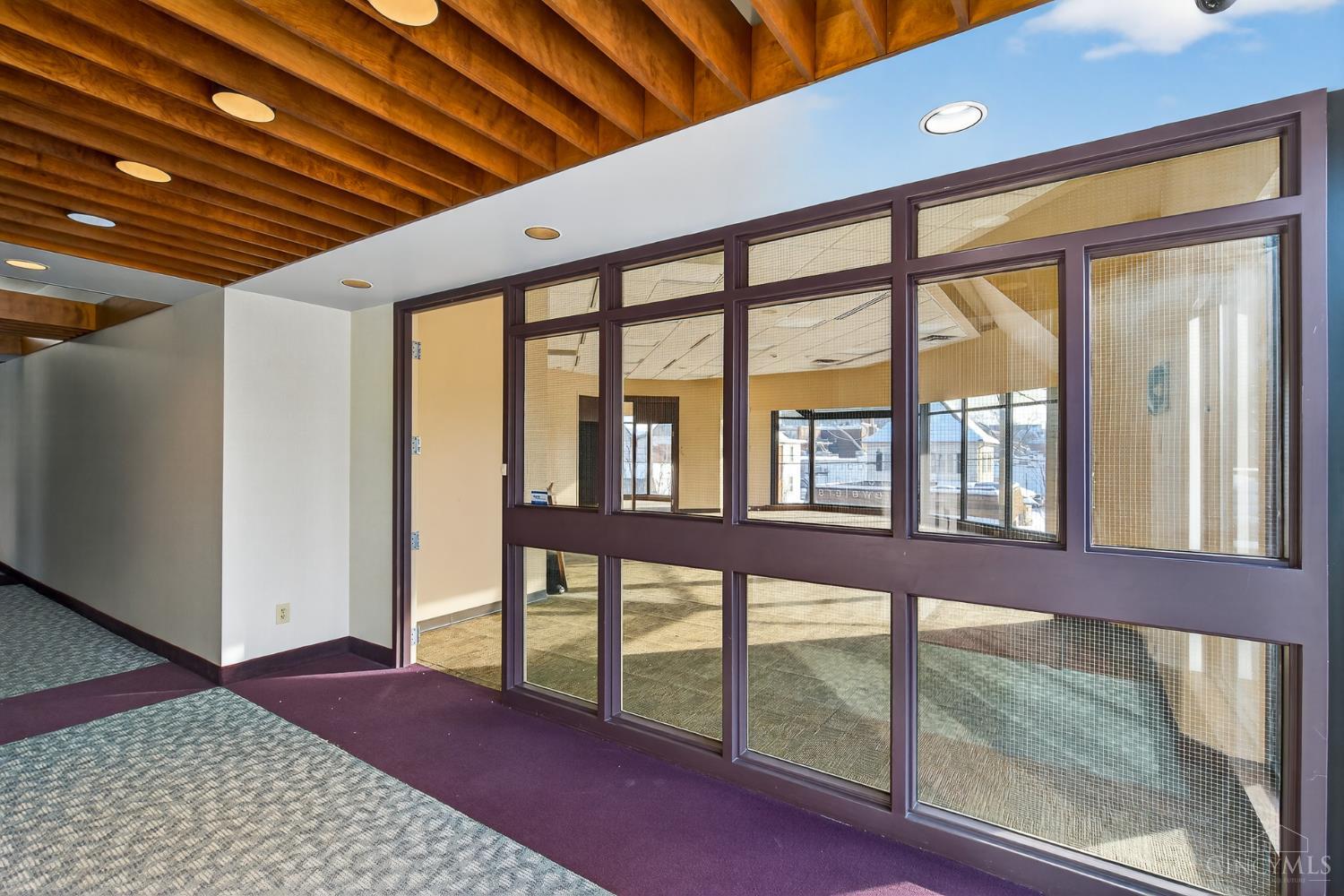 3443 Edwards Road, Cincinnati, OH, 45208 — photo 4