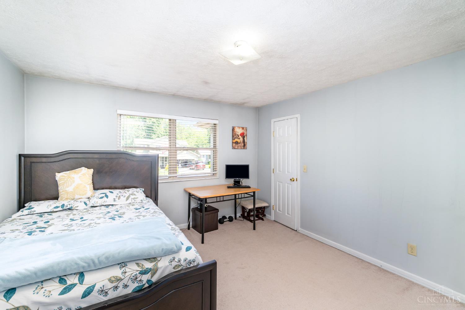 175 Douglas Circle, Georgetown, OH, 45121 — photo 10