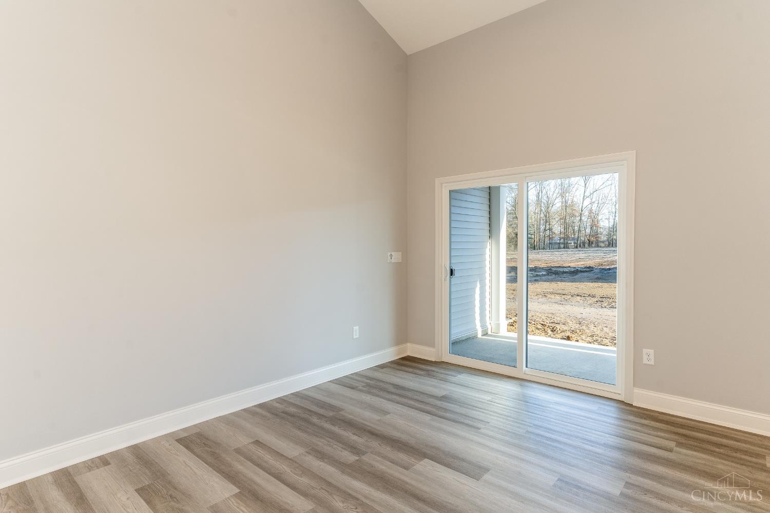 3269 Thoroughbred Drive, Goshen Twp, OH, 45140 — photo 12
