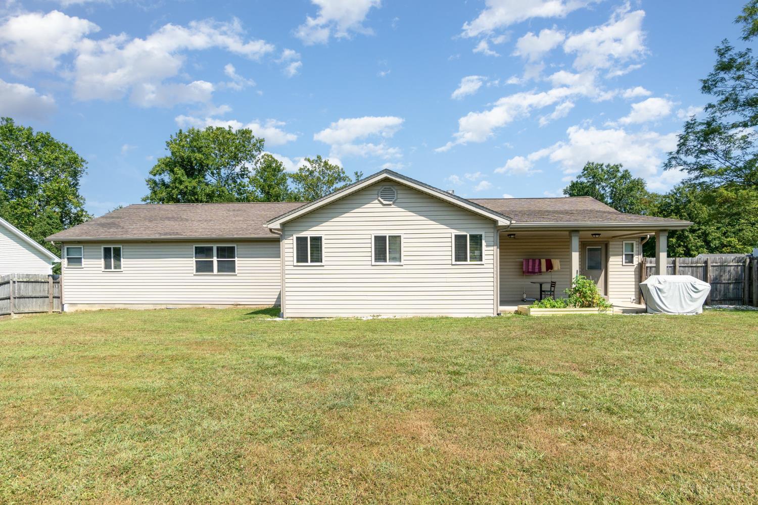 175 Douglas Circle, Georgetown, OH, 45121 — photo 20