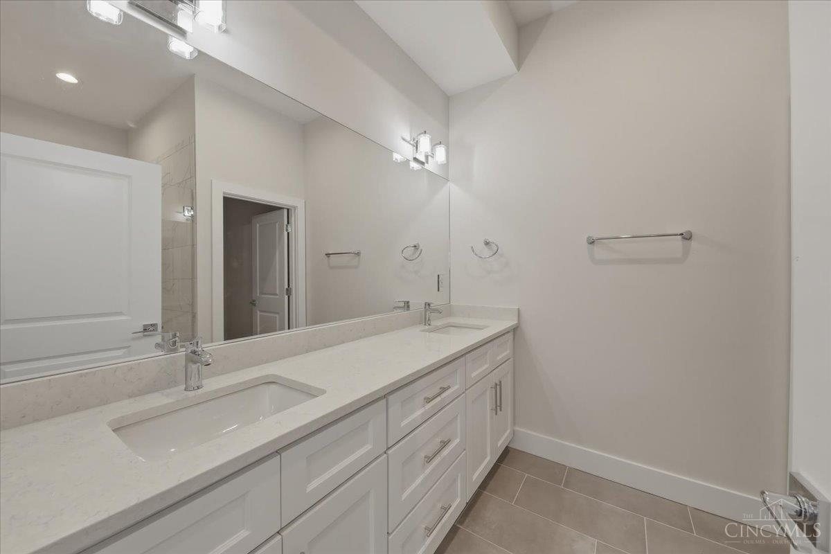 3912 Edwards Road, Cincinnati, OH, 45209 — photo 44