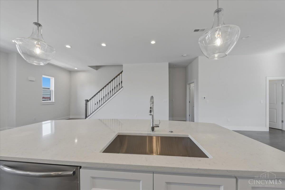 3912 Edwards Road, Cincinnati, OH, 45209 — photo 22