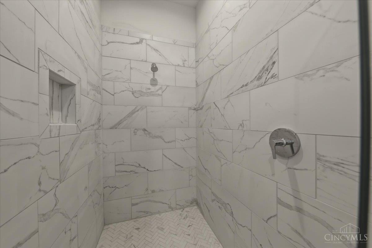 3912 Edwards Road, Cincinnati, OH, 45209 — photo 45