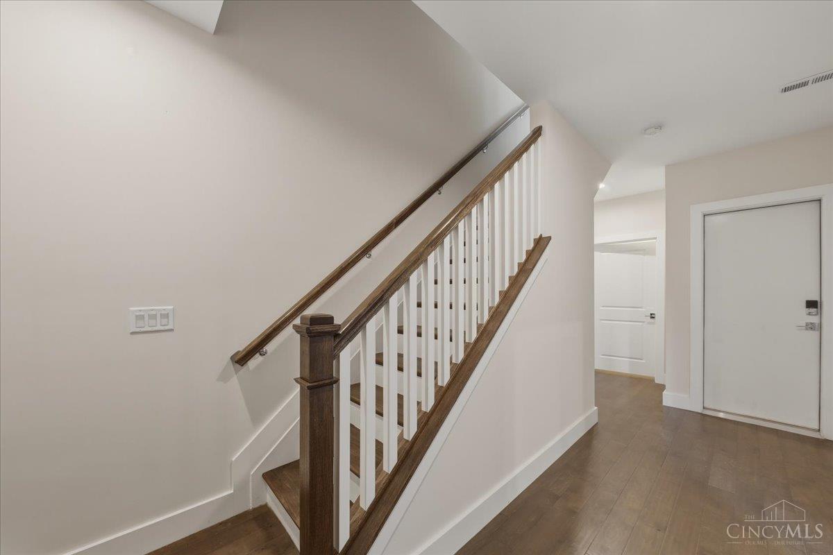 3912 Edwards Road, Cincinnati, OH, 45209 — photo 6