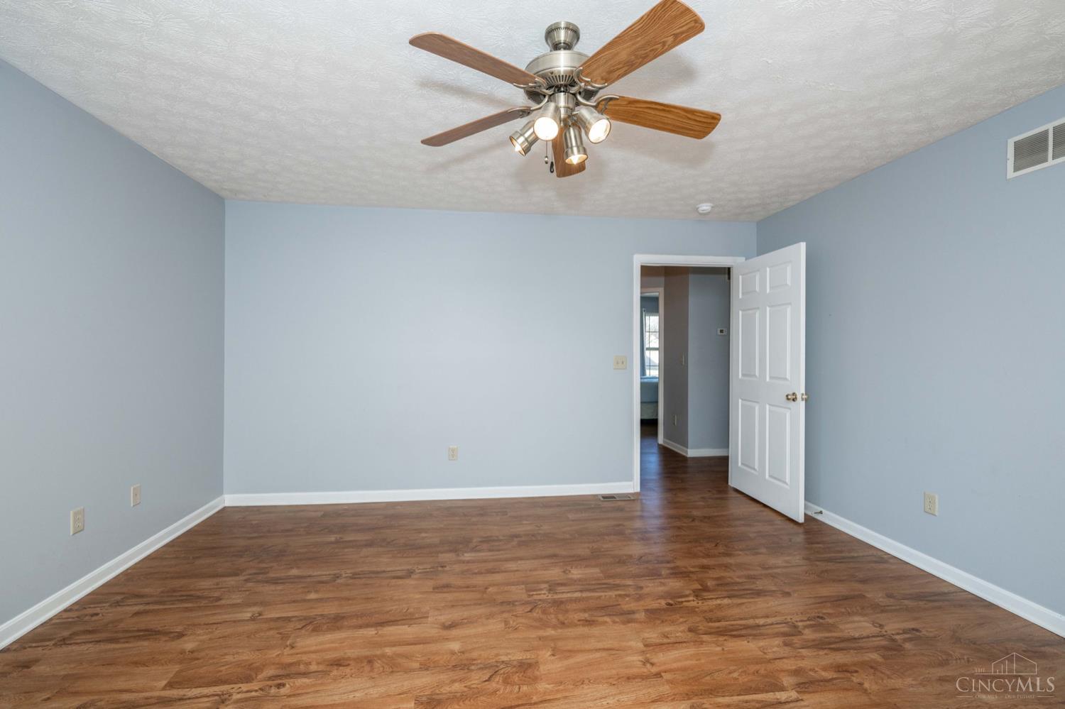 512 Fenwick Drive, Fairfield, OH, 45014 — photo 21