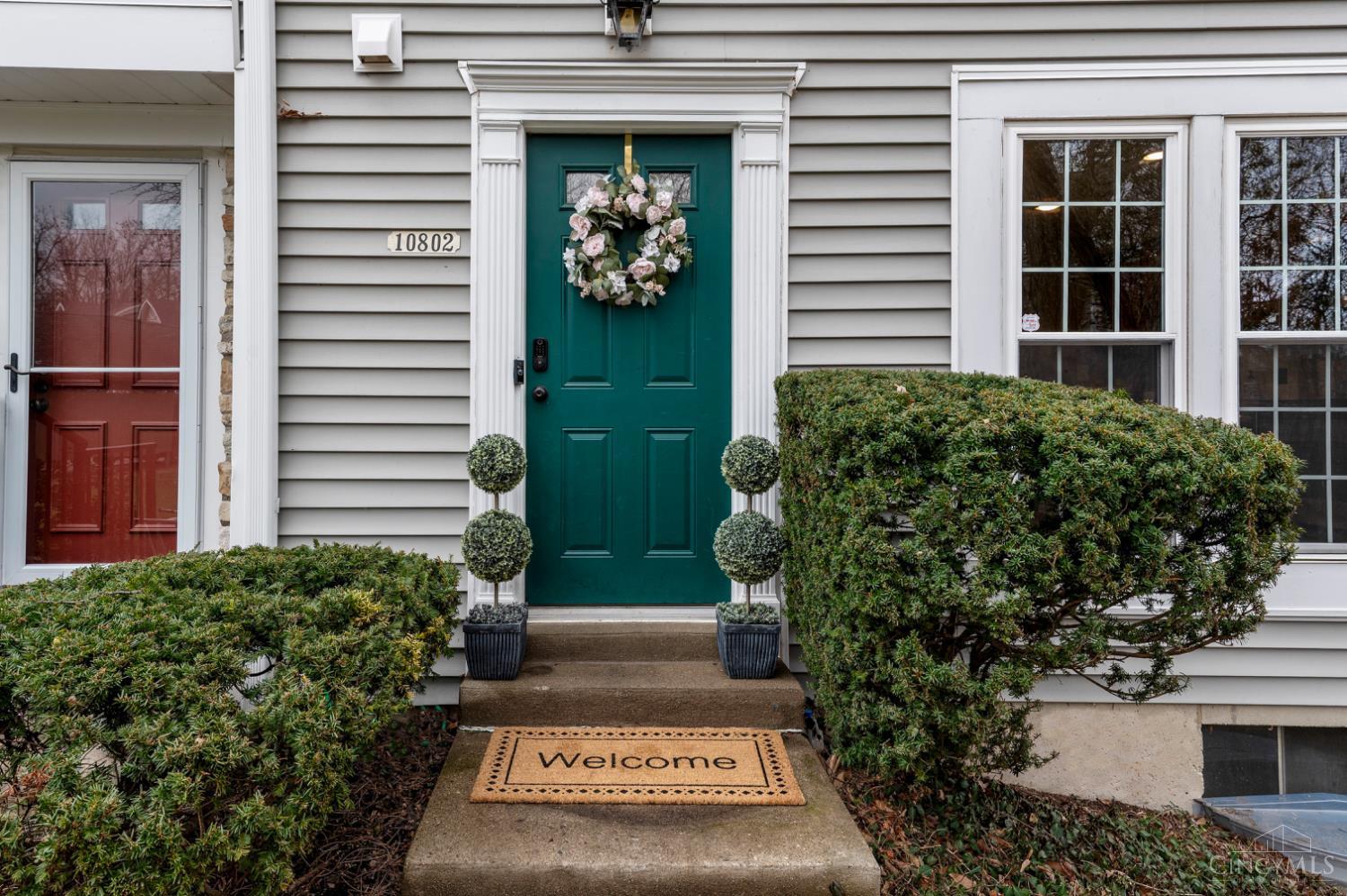 Homes for sale in Sycamore Twp, OH | 10802 Lakehurst Ct #114, Sycamore Twp, OH 45242 | MLS# 1869374