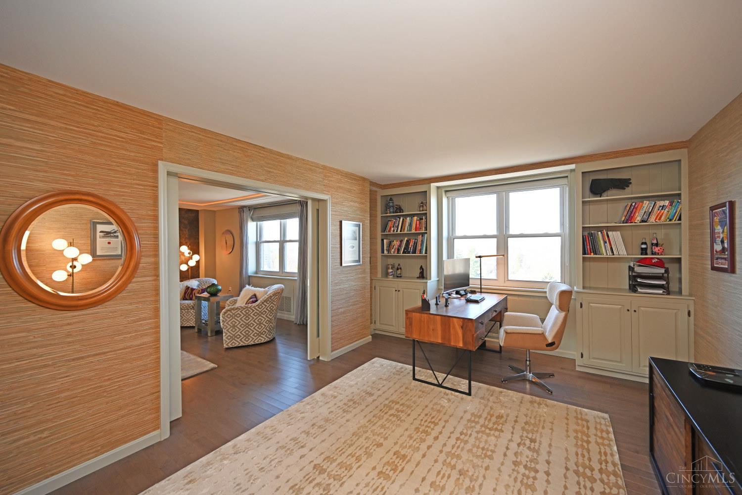 Homes for sale in Cincinnati, OH | 2444 Madison Rd #1106, Cincinnati, OH 45208 | MLS# 1869570