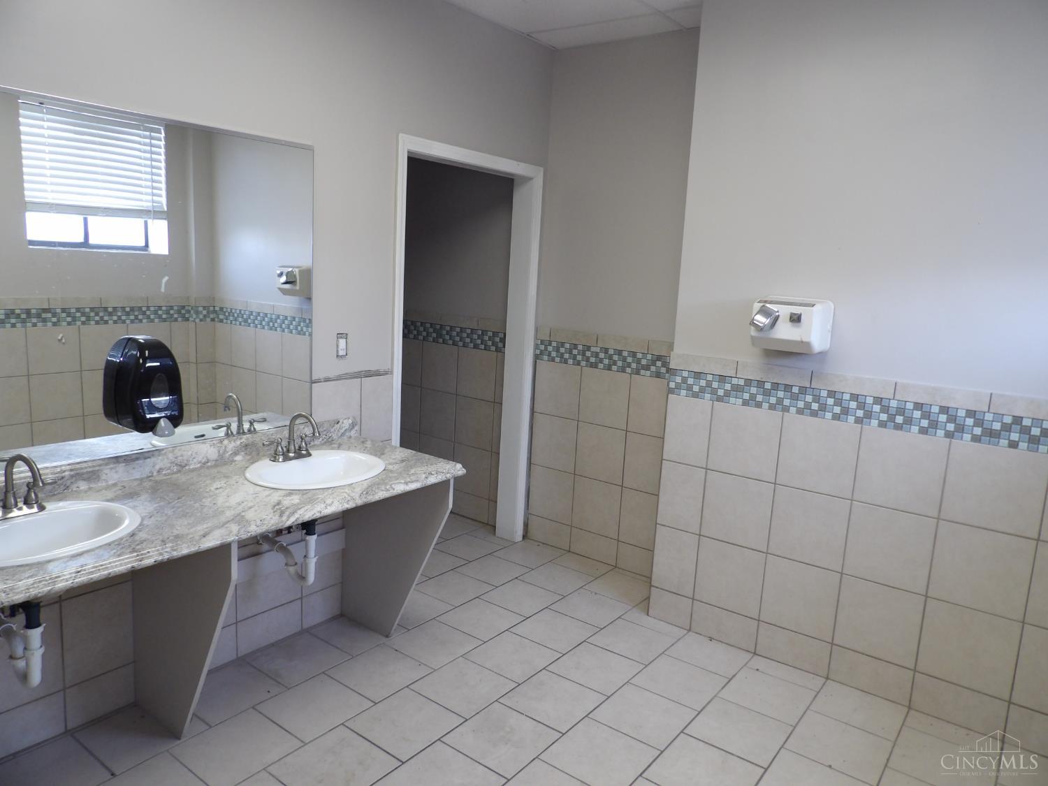 3916 Glenway Avenue, Cincinnati, OH, 45205 — photo 19