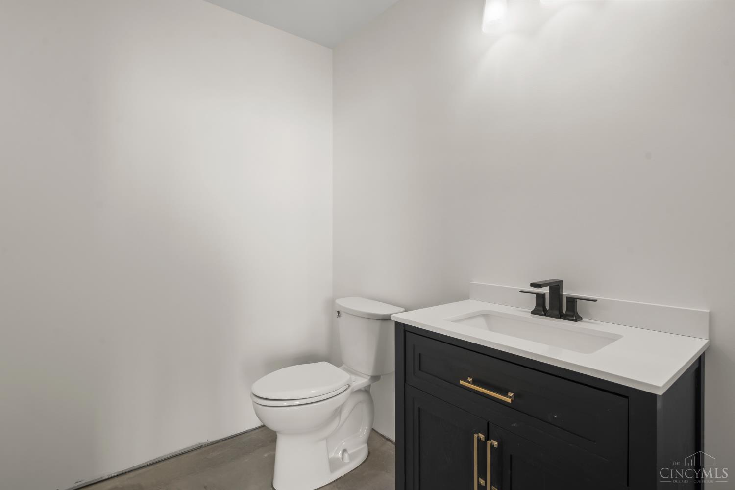 4477 Thirty Fourth Avenue #13, Cincinnati, OH, 45209 — photo 3