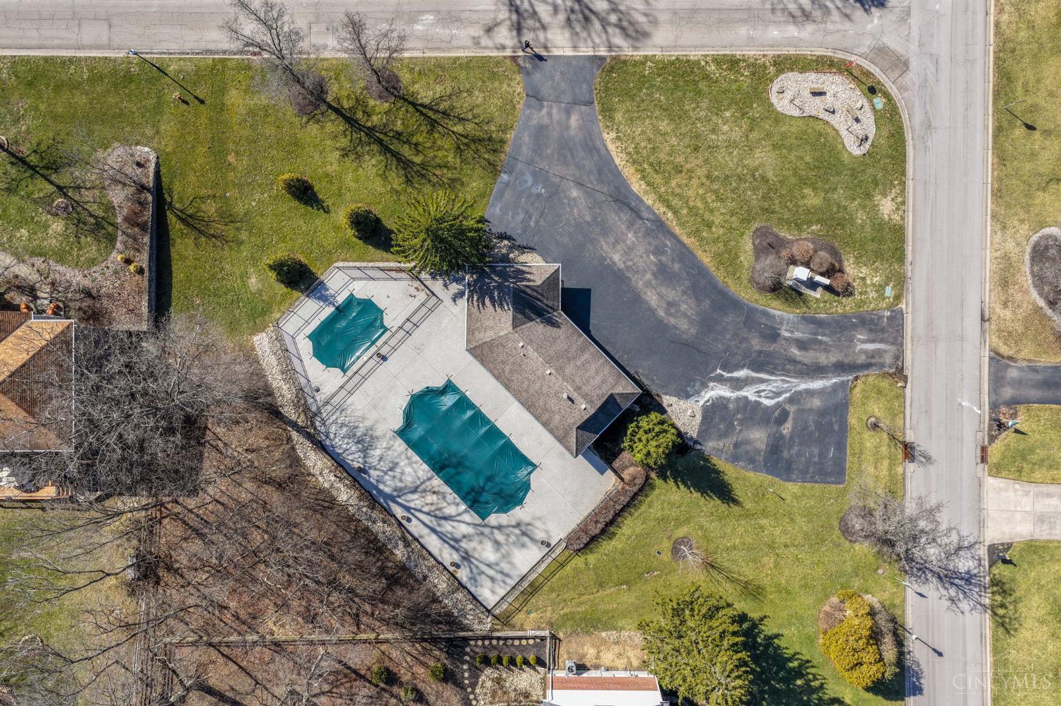 Homes for sale in Loveland, OH | 6643 Miami Trails Dr, Loveland, OH 45140 | MLS# 1869294