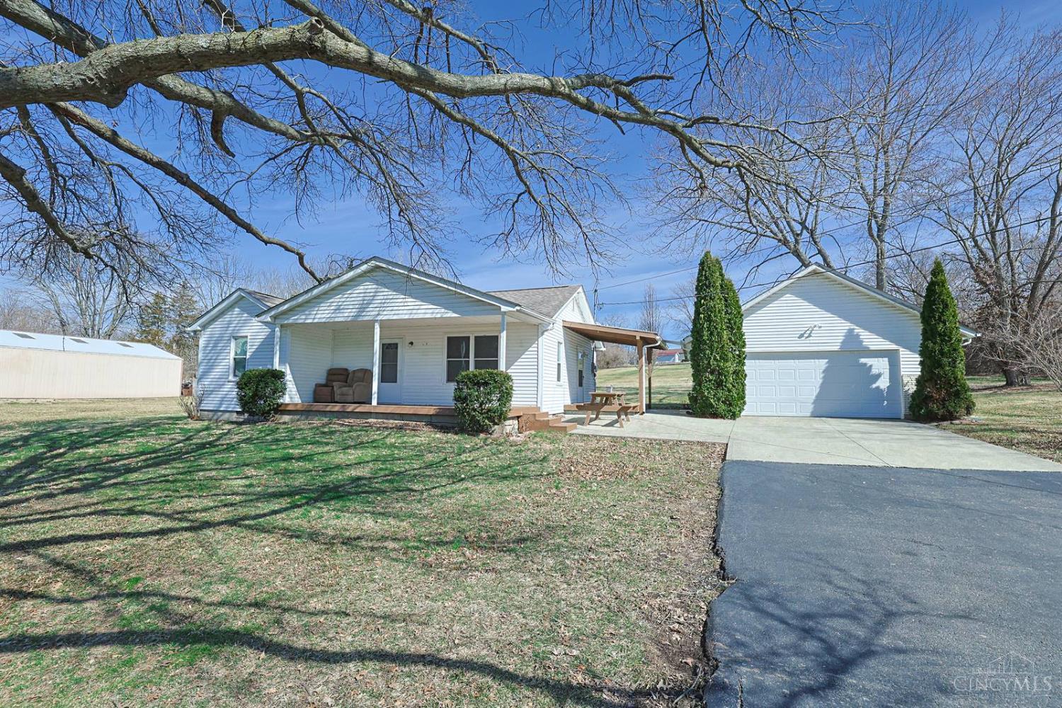 Homes for sale in Franklin Twp, OH | 5604 Route 123, Franklin Twp, OH 45005 | MLS# 1869811