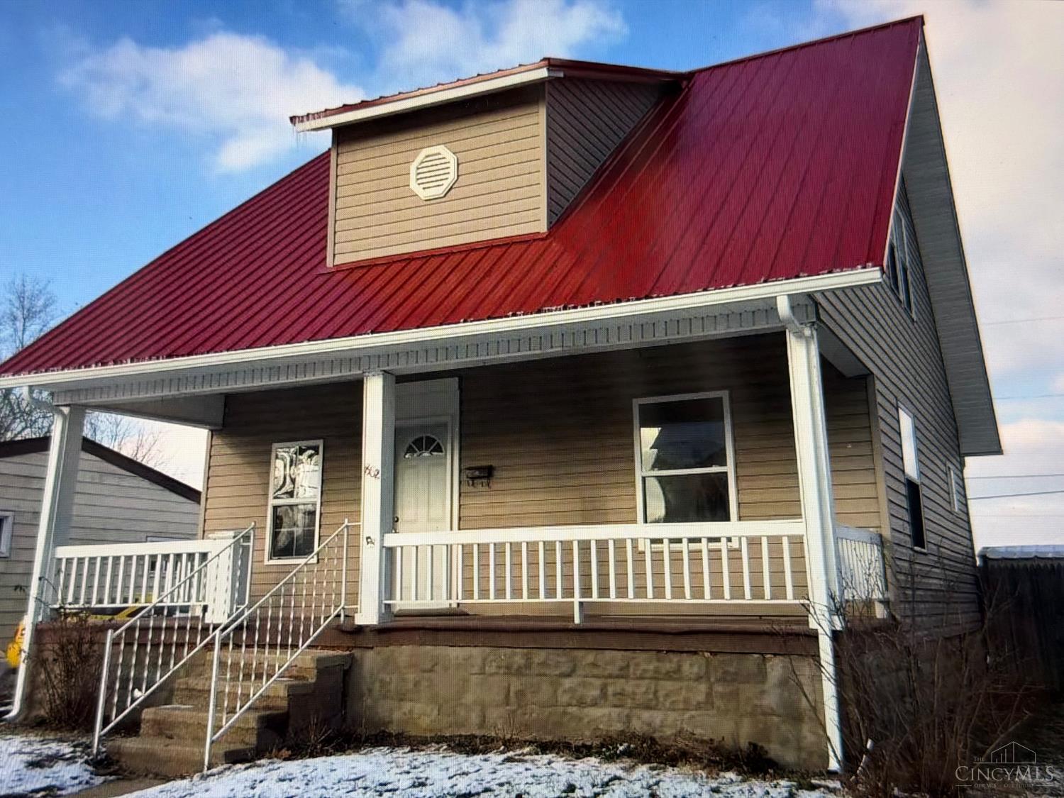 882 Main Street, Logan, OH, 43138