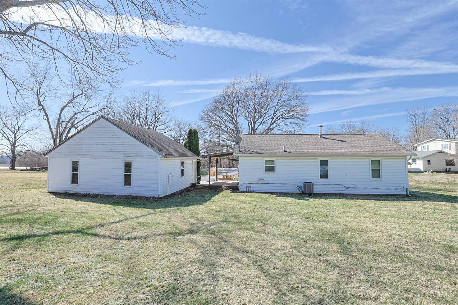Homes for sale in Franklin Twp, OH | 5604 Route 123, Franklin Twp, OH 45005 | MLS# 1869811