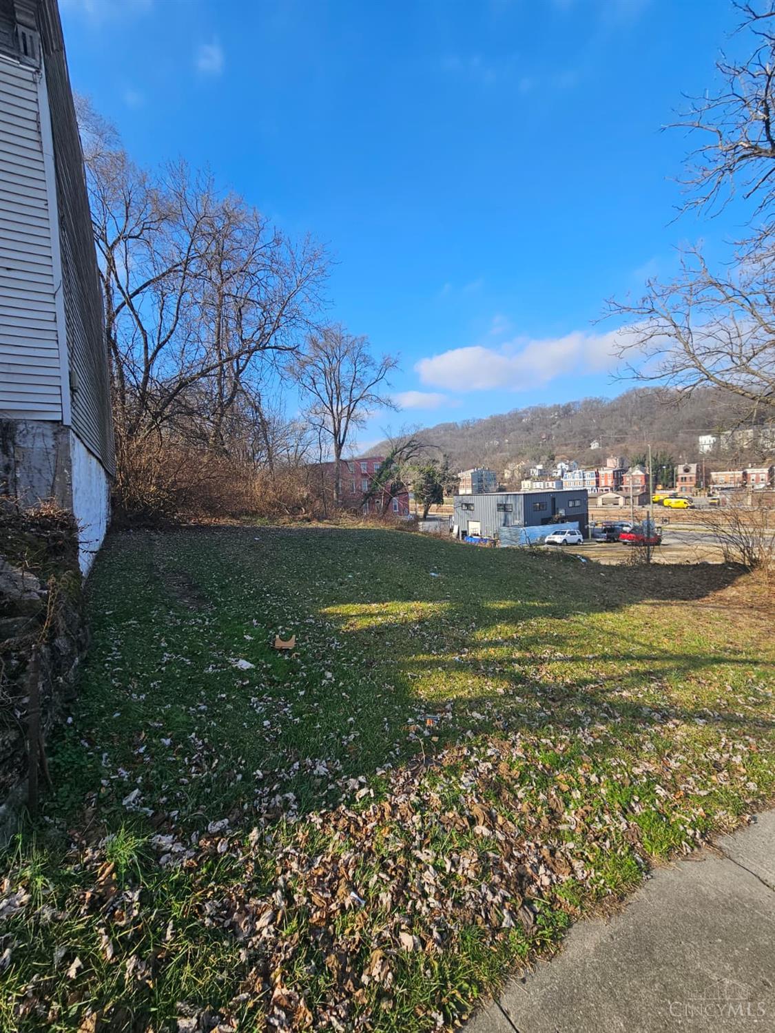2227 Grand Avenue, Cincinnati, OH, 45214