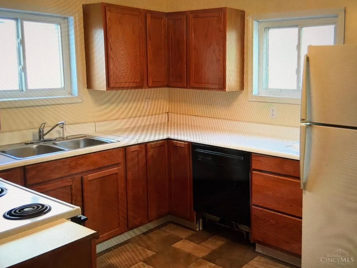 882 Main Street, Logan, OH, 43138 — photo 3