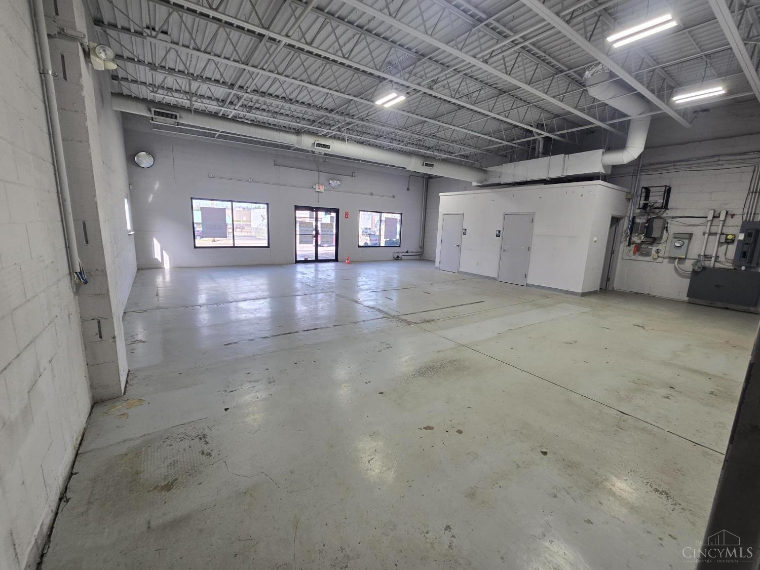 5101 Crookshank Road, Cincinnati, OH, 45238