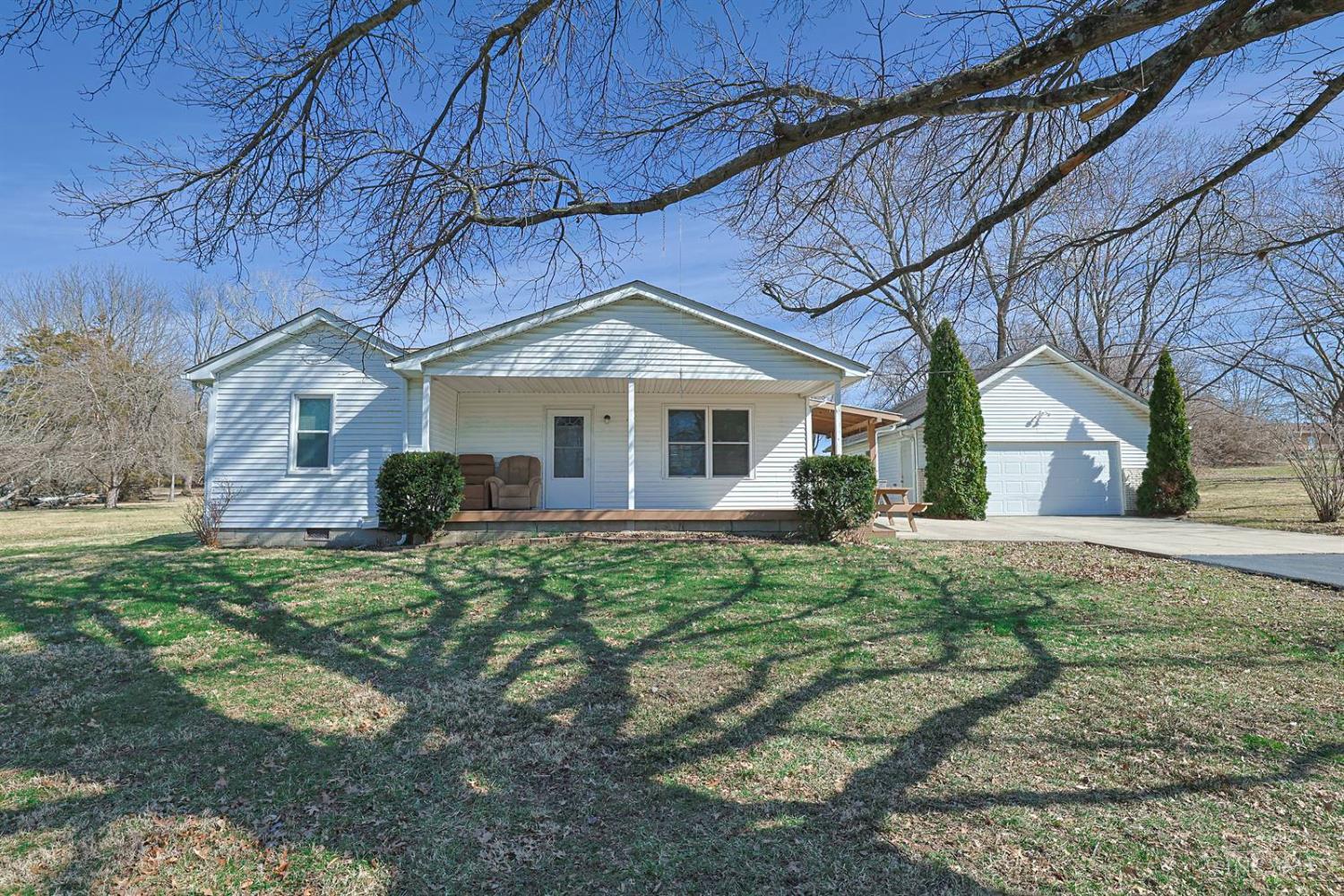 Homes for sale in Franklin Twp, OH | 5604 Route 123, Franklin Twp, OH 45005 | MLS# 1869811