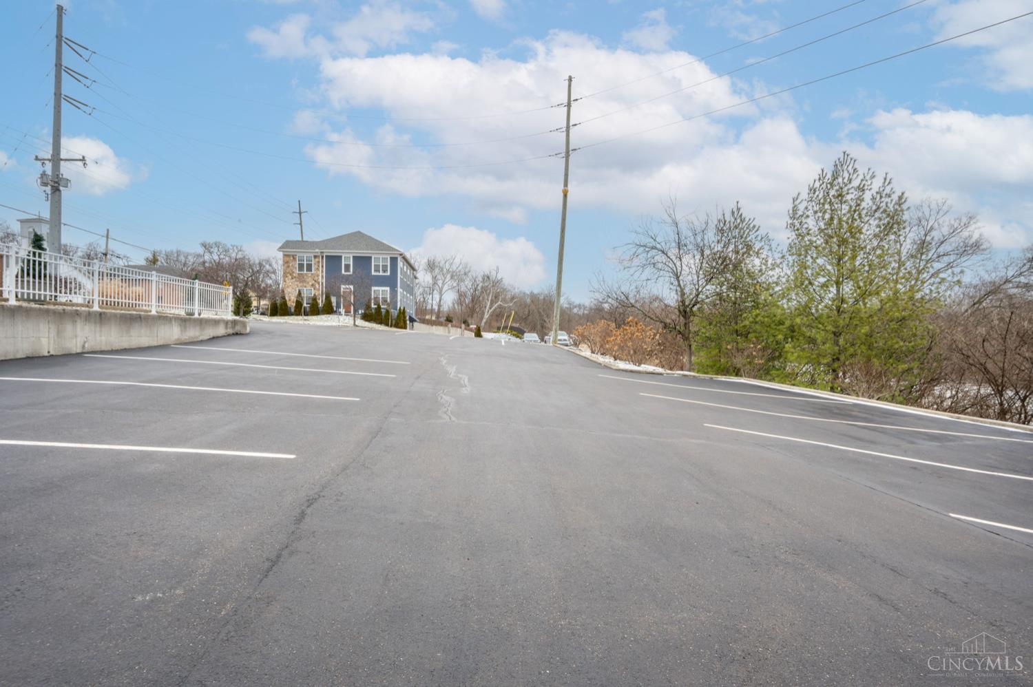 8862 Cincinnati Dayton Road, West Chester, OH, 45069 — photo 12
