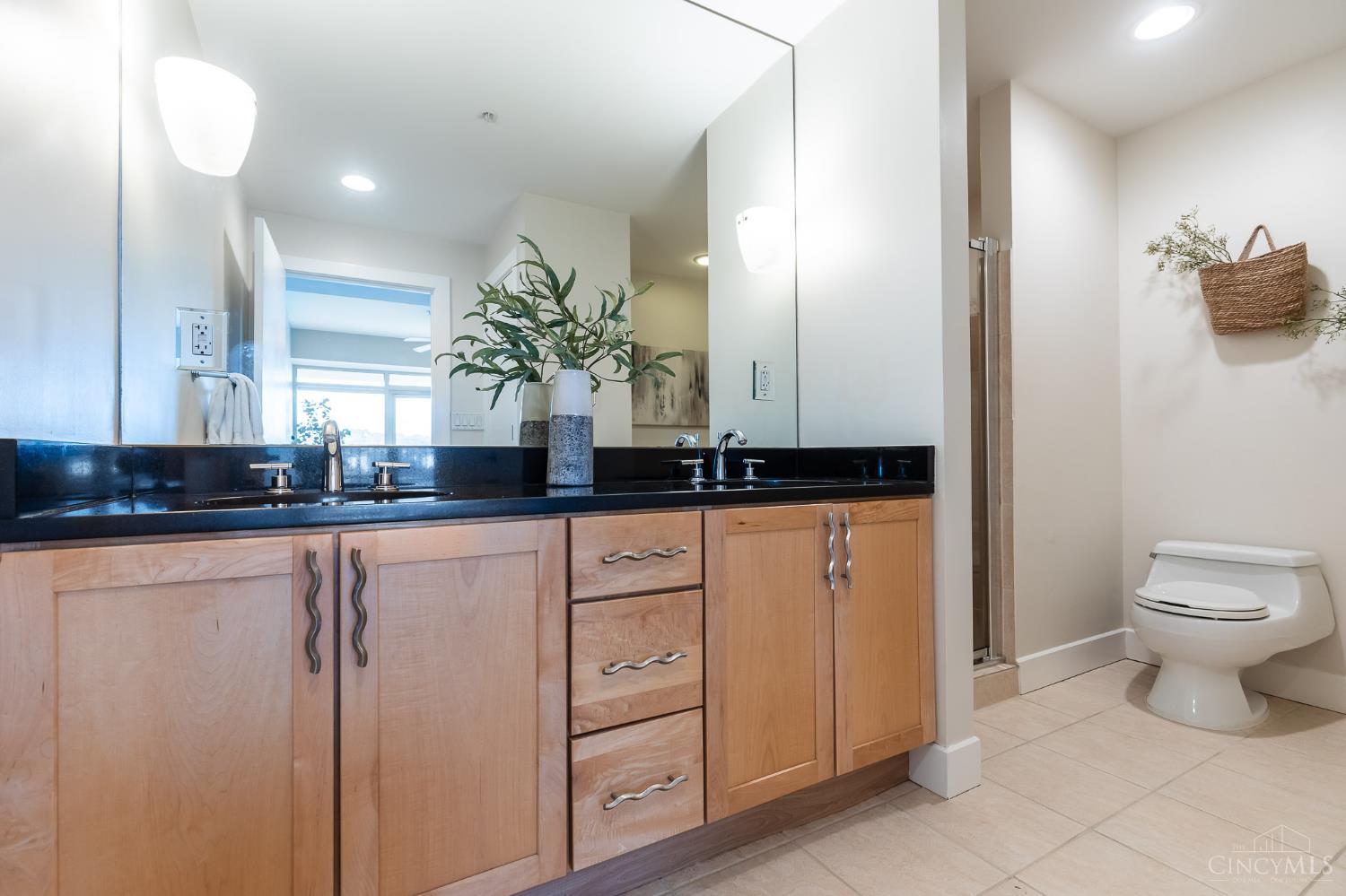 2260 Riverside Drive #405, Cincinnati, OH, 45202 — photo 21