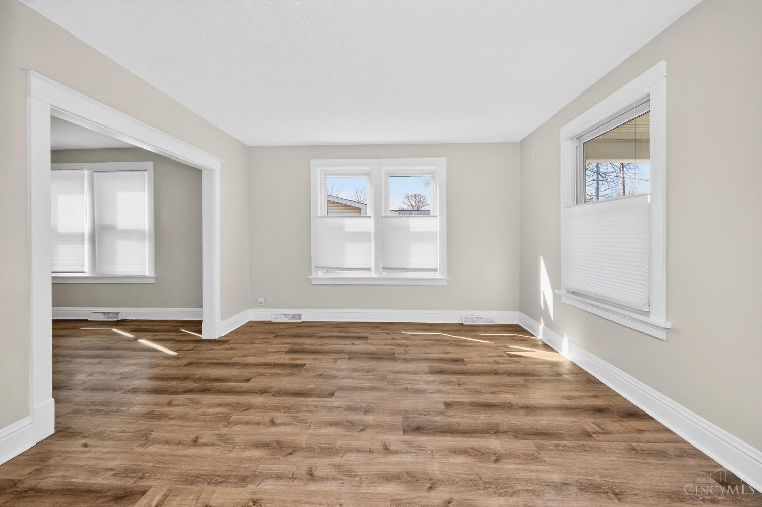 1007 Loveland Avenue, Loveland, OH, 45140 — photo 6