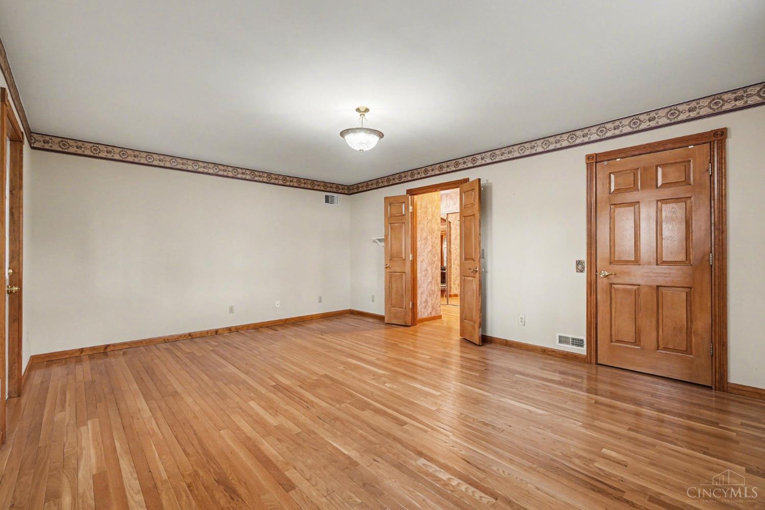 20902 Ridgecliff Court, Lawrenceburg, IN, 47025 — photo 20
