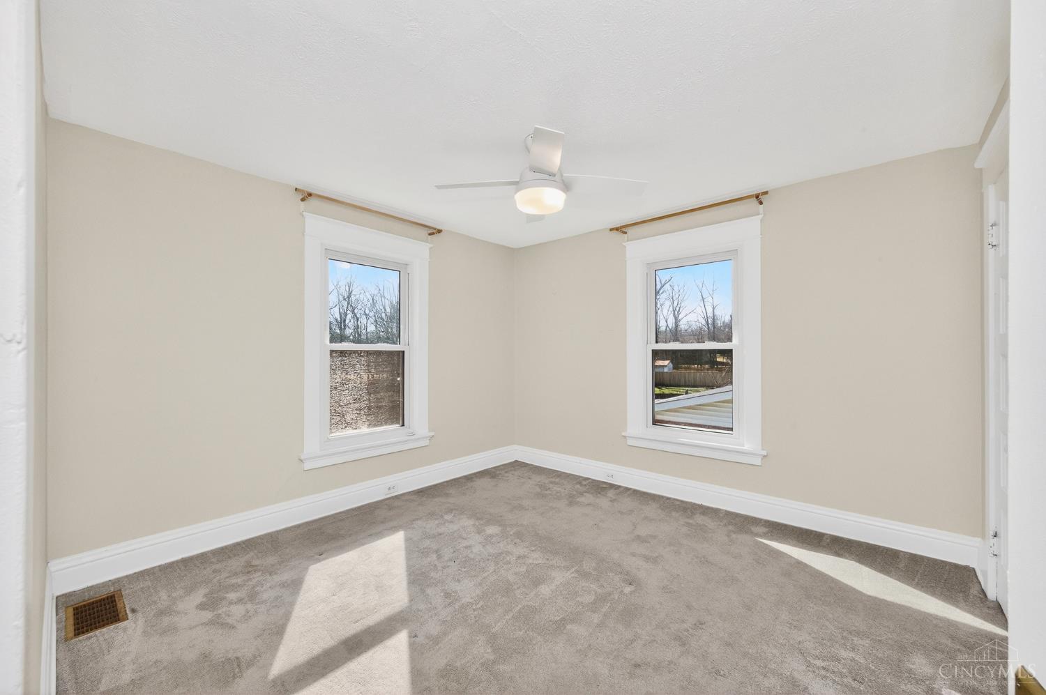 1007 Loveland Avenue, Loveland, OH, 45140 — photo 22