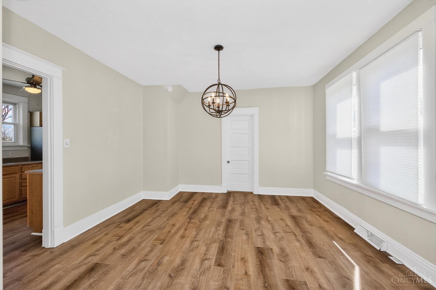 1007 Loveland Avenue, Loveland, OH, 45140 — photo 8