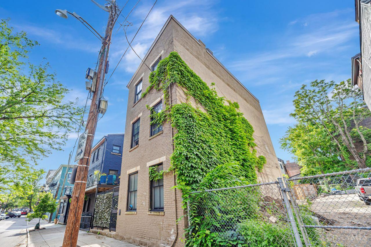 121 Green Street, Cincinnati, OH, 45202 — photo 44