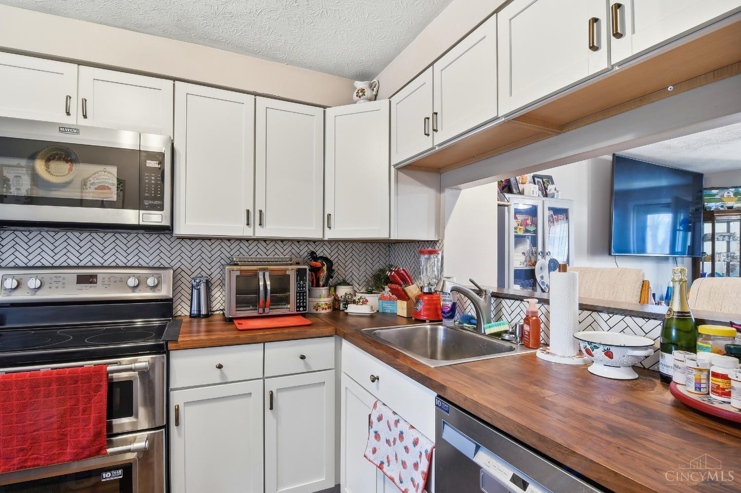 Homes for sale in Batavia Twp, OH | 3904 Wolf Creek, Batavia Twp, OH 45102 | MLS# 1869662