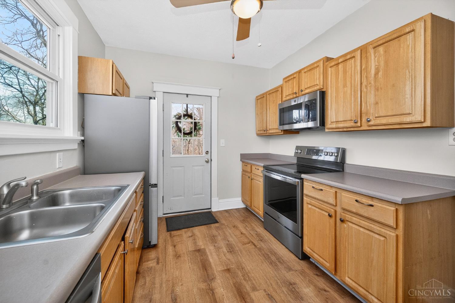 1007 Loveland Avenue, Loveland, OH, 45140 — photo 10