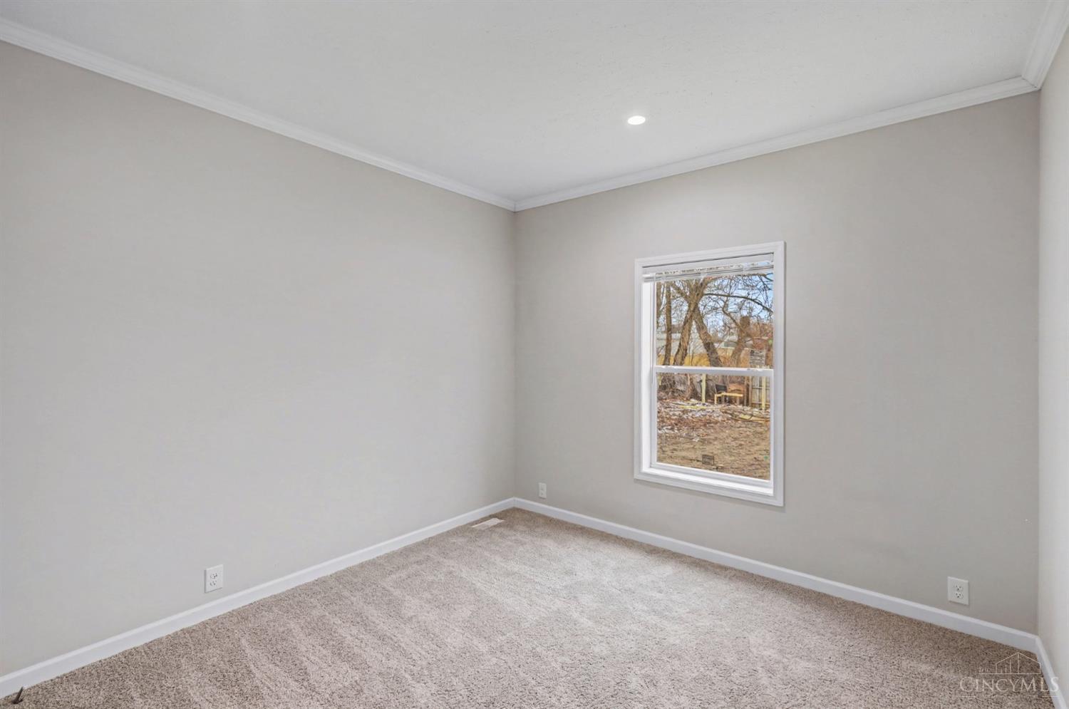715 Walnut Street, Franklin Twp, OH, 45120
