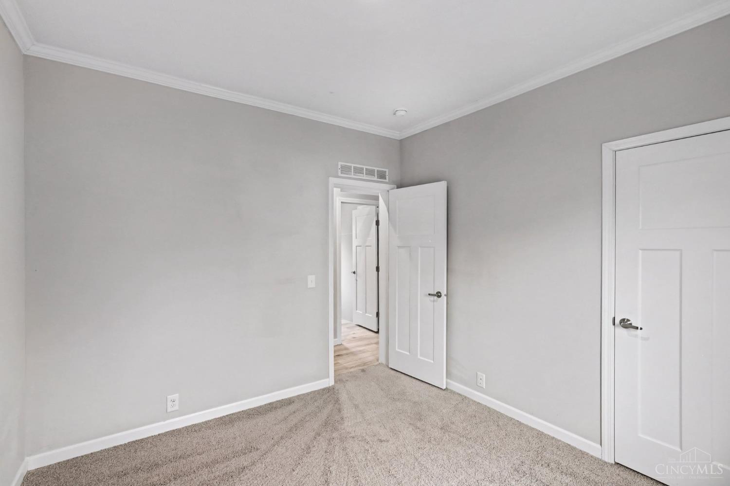 715 Walnut Street, Franklin Twp, OH, 45120