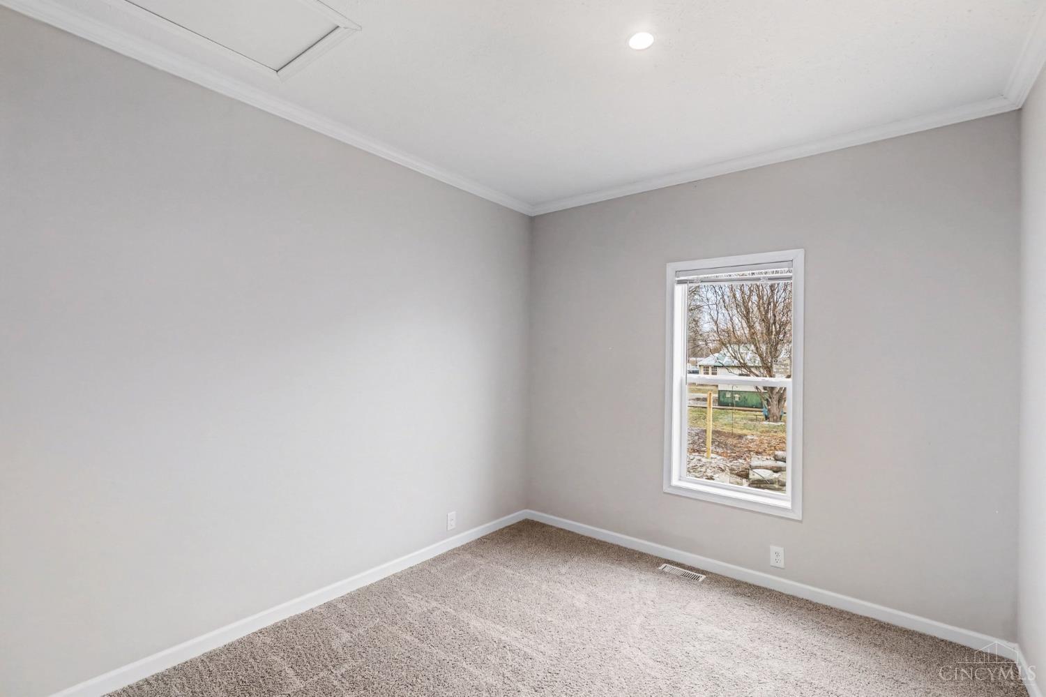 715 Walnut Street, Franklin Twp, OH, 45120