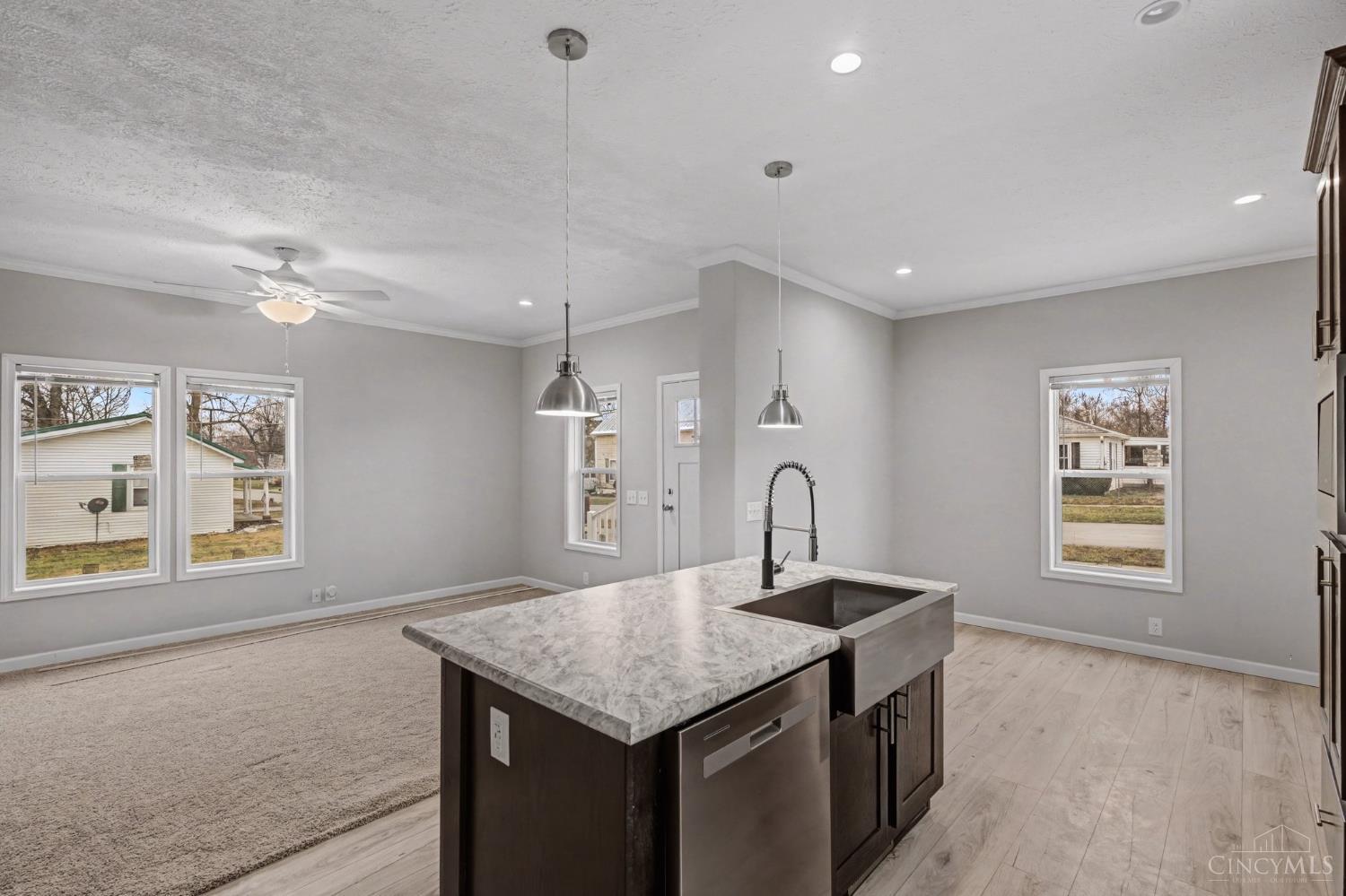 715 Walnut Street, Franklin Twp, OH, 45120