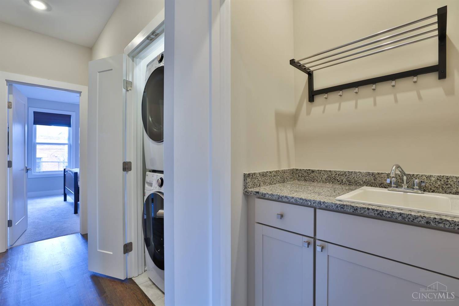 1514 Pleasant Street, Cincinnati, OH, 45202 — photo 33