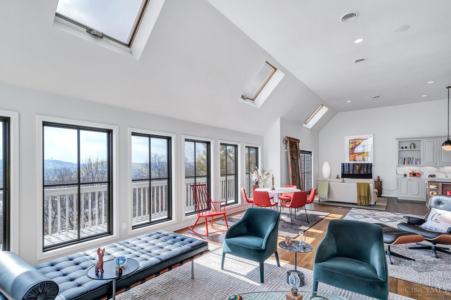 987 Hill Street, Cincinnati, OH, 45202 — photo 6