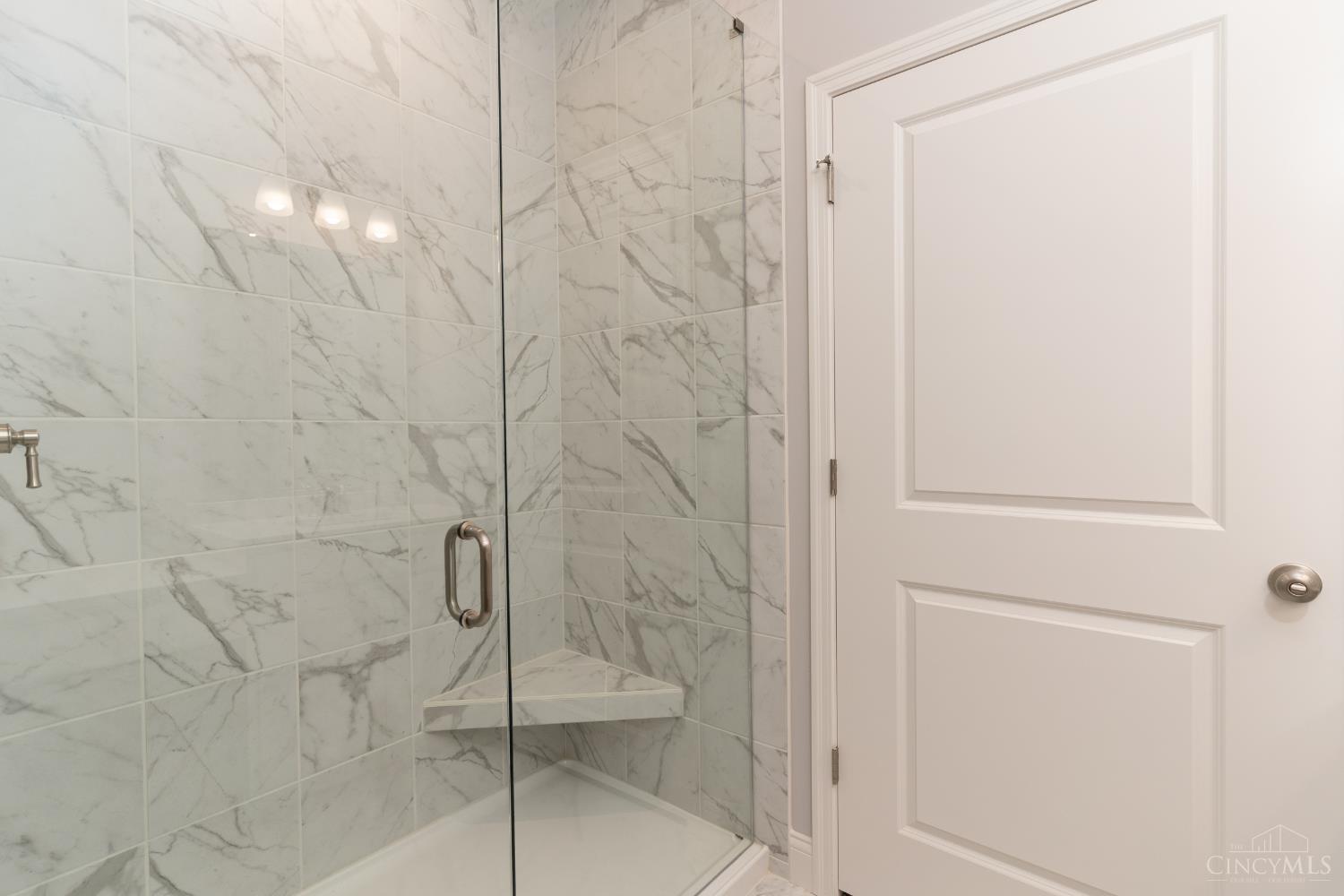 2465 Bartram Lane, Harrison, OH, 45030 — photo 17
