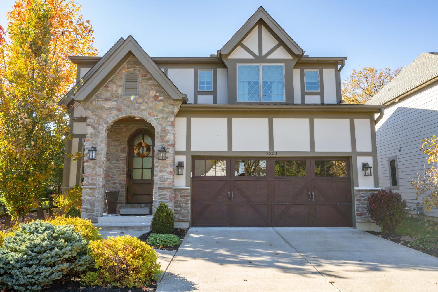 Homes for sale in Sycamore Twp, OH | 7321 Hosbrook Rd, Sycamore Twp, OH 45243 | MLS# 1870343