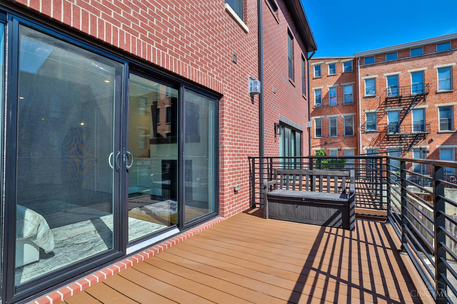 1514 Pleasant Street, Cincinnati, OH, 45202 — photo 36