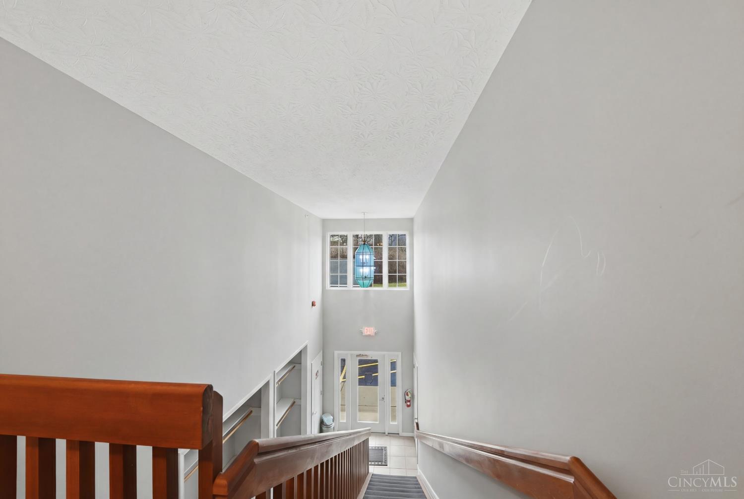 Homes for sale in Cincinnati, OH | 3414 N Bend Rd, Cincinnati, OH 45239